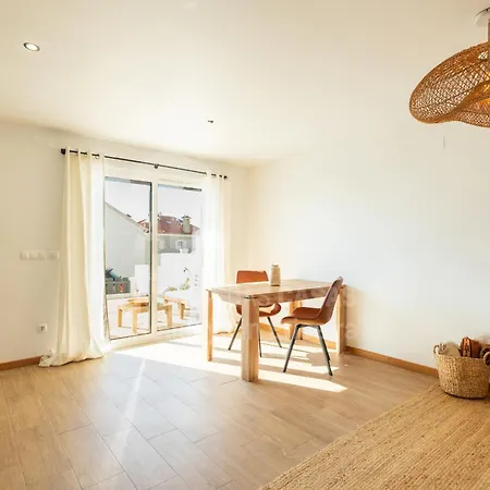 Valentin House By Acasadascasas Рибамар